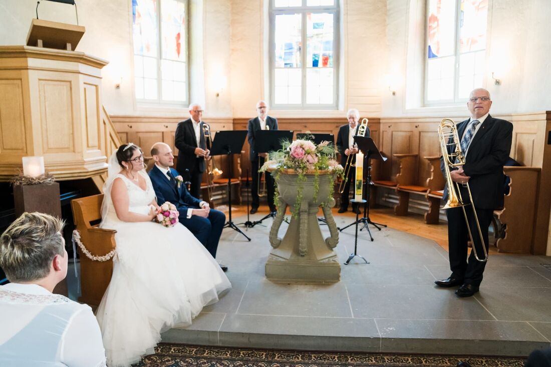 Begleitung einer Hochzeit in der Kirche
